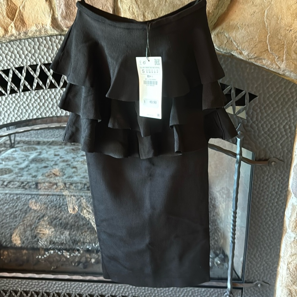 Zara black ruffled tube dress